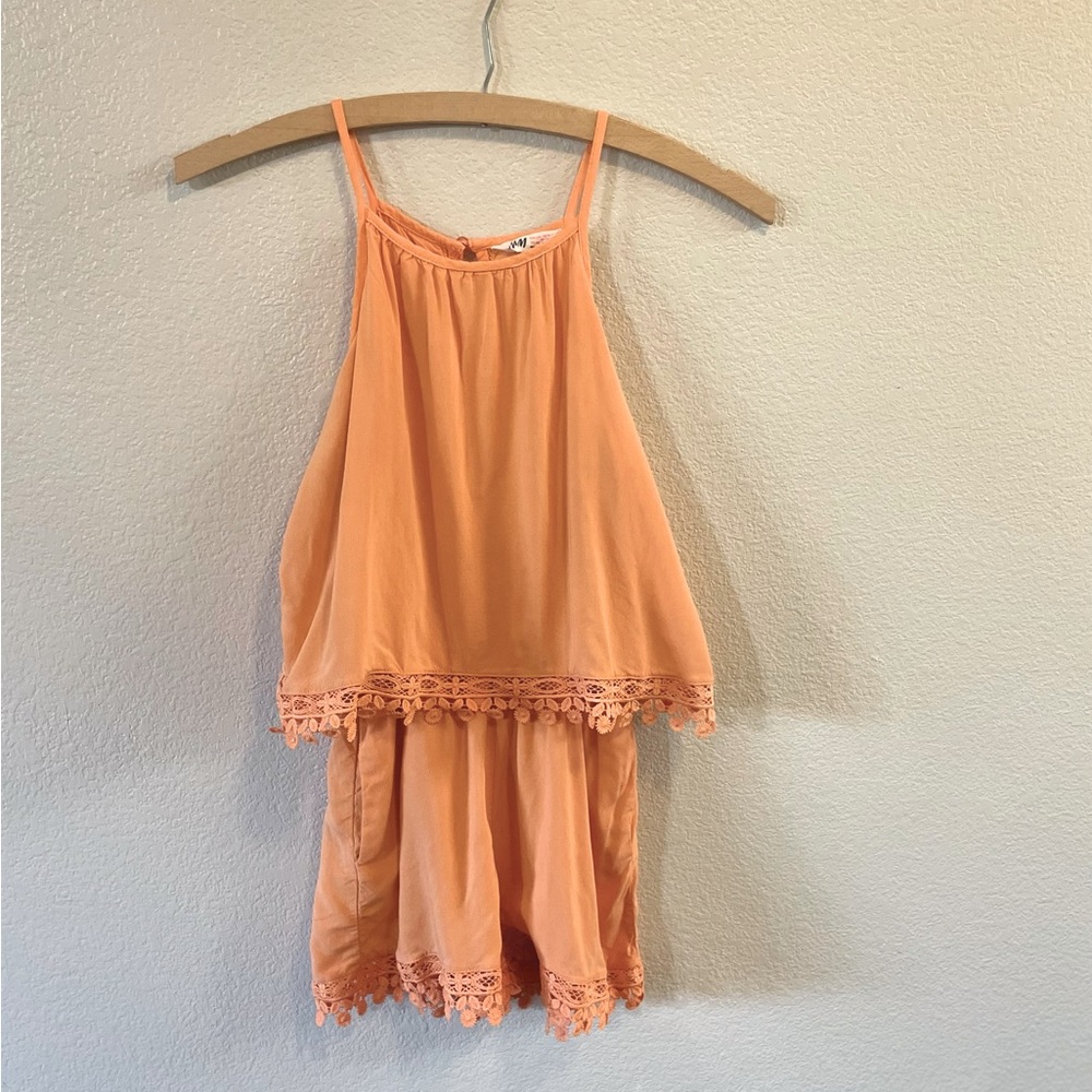 Lace-edged Romper with Pockets!